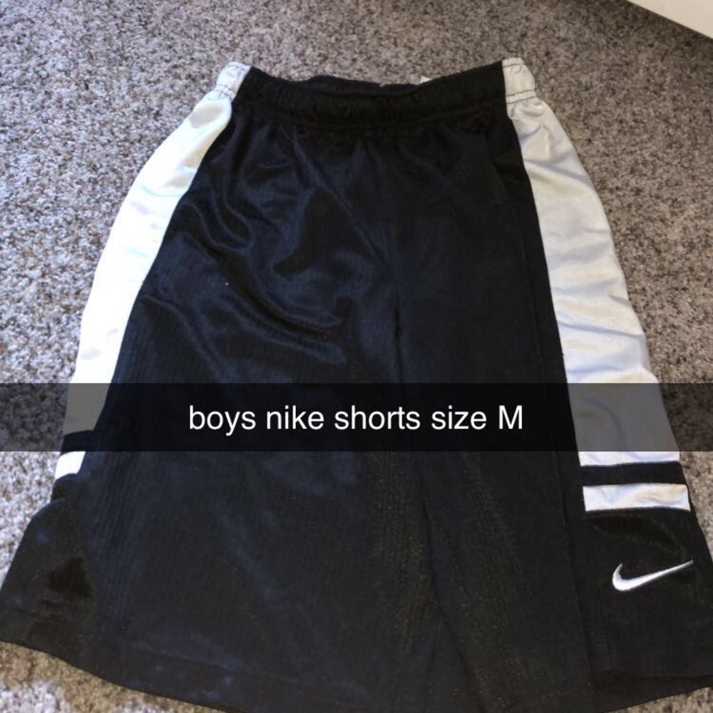 nike shorts